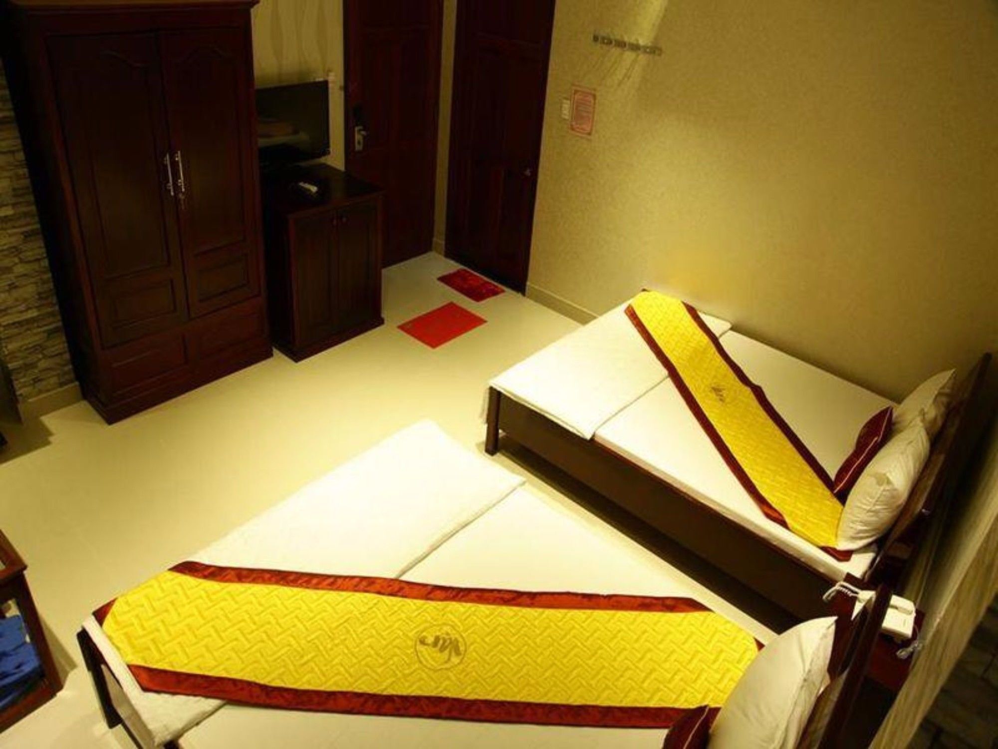 Minh Kieu Hotel My Tho Exterior photo